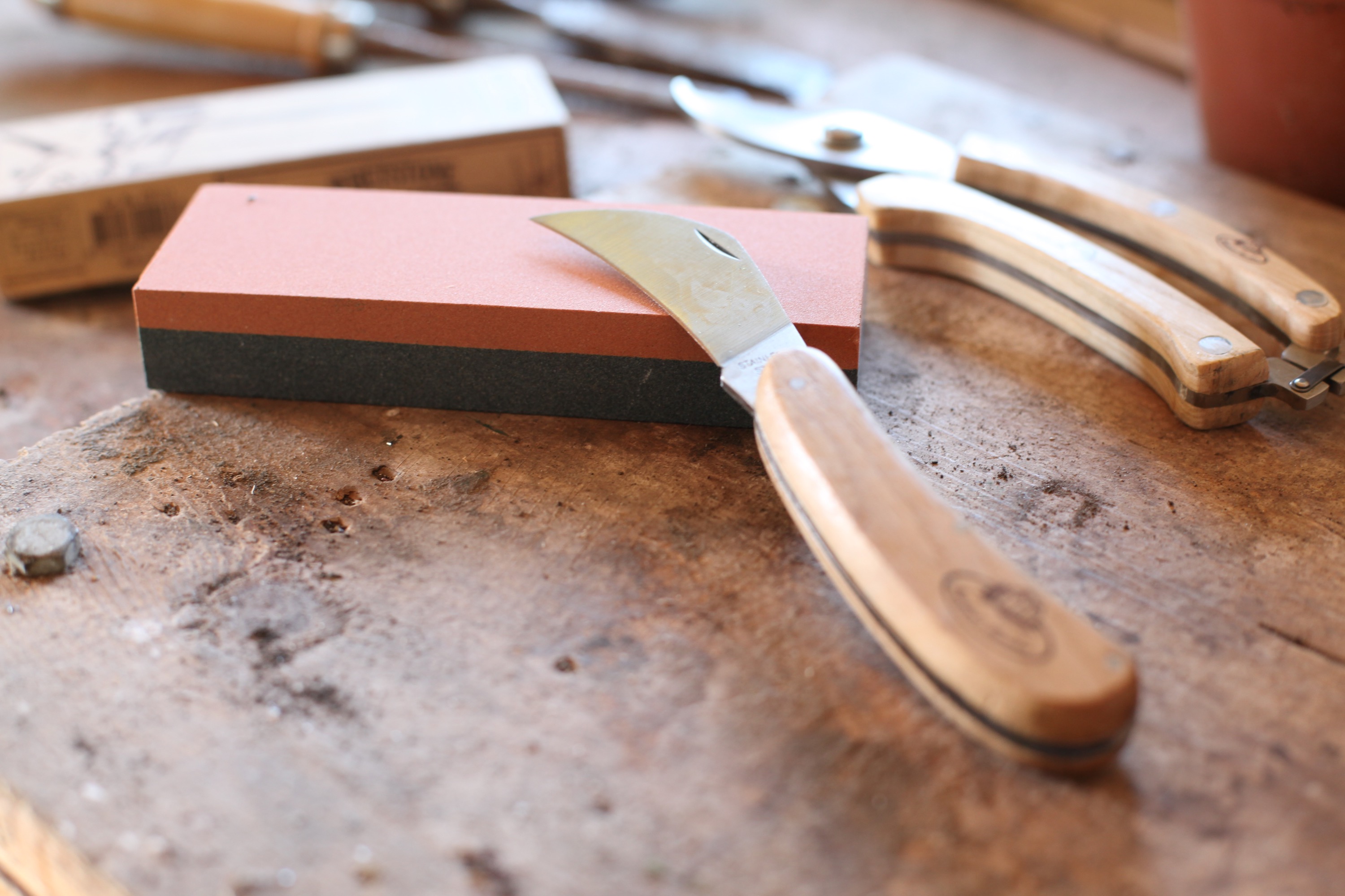 Cranesbill Nursery Whetstone Tool Sharpening Stone